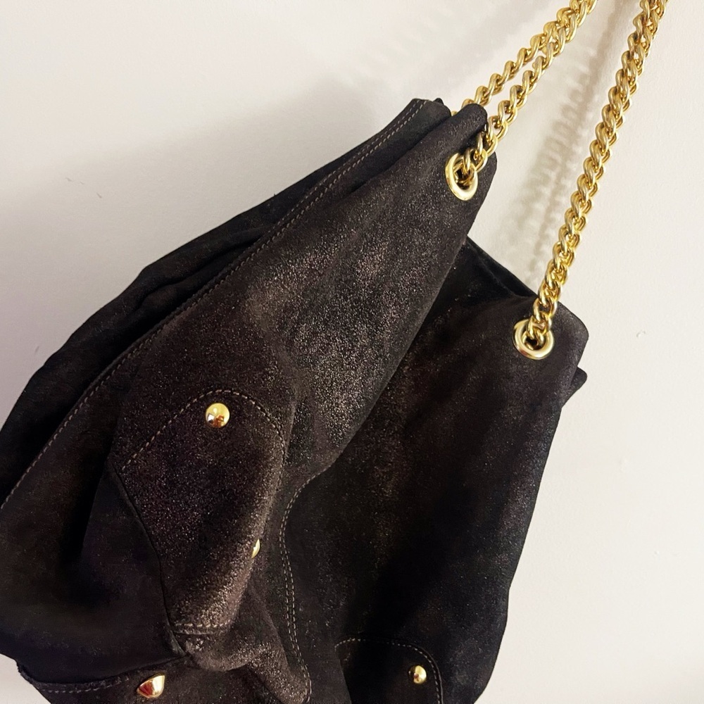 Maurizio Taiuti Brown Suede Shoulder Bag with Gold Chain Chic Classy Minimalist - Picture 4 of 13